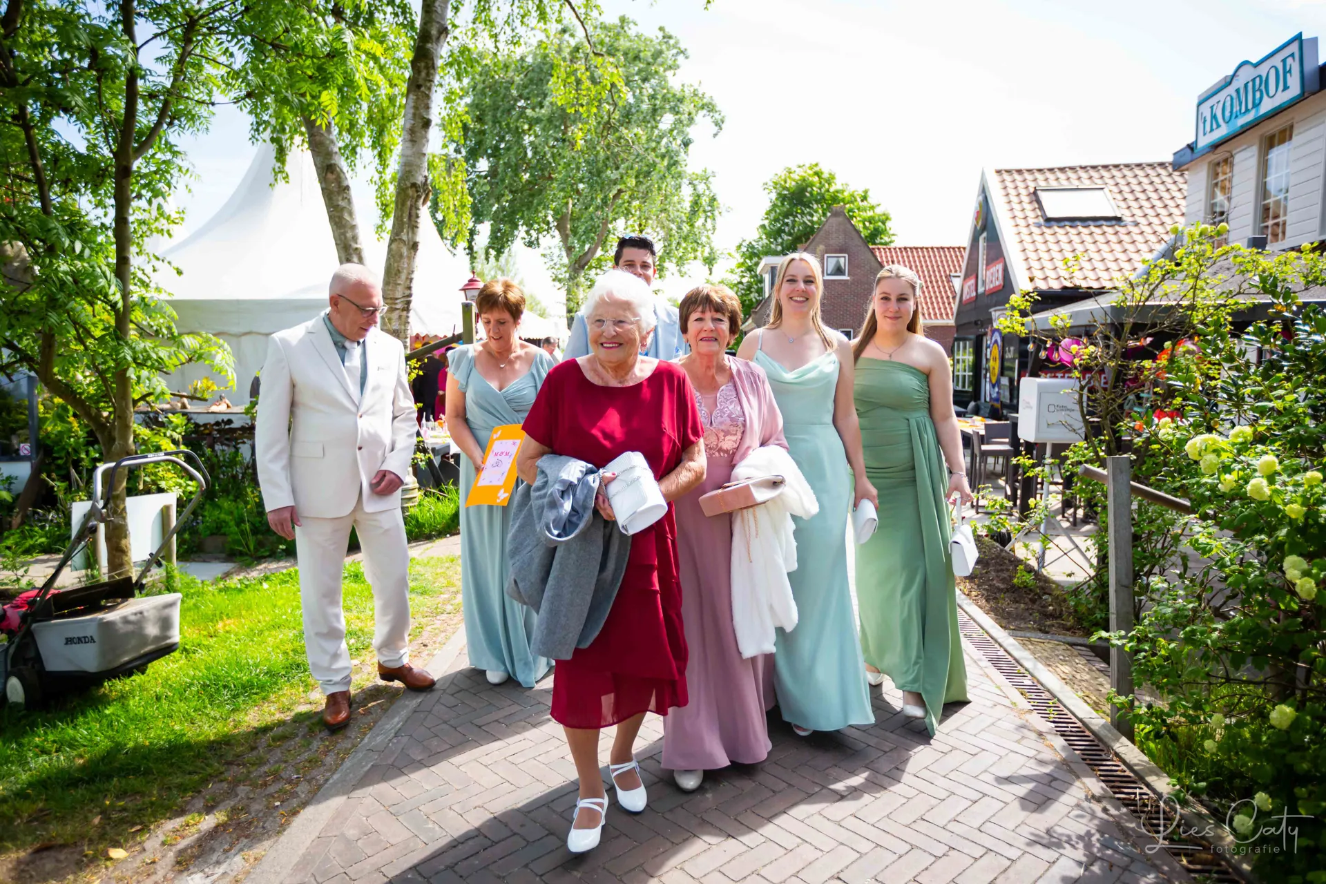 Een bruiloft op een eiland. -  Marscha & Michel foto