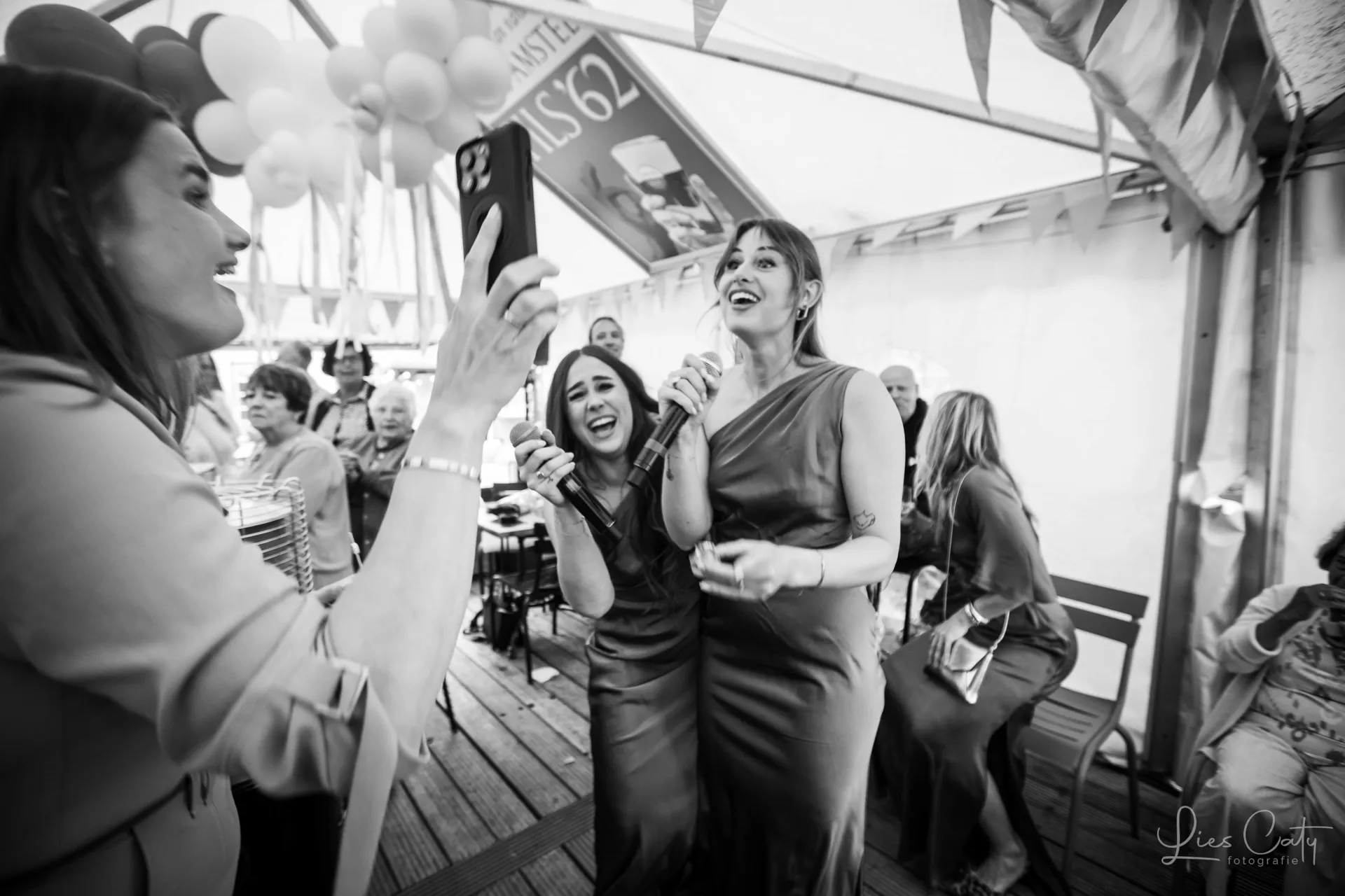 Een bruiloft op een eiland. -  Marscha & Michel foto