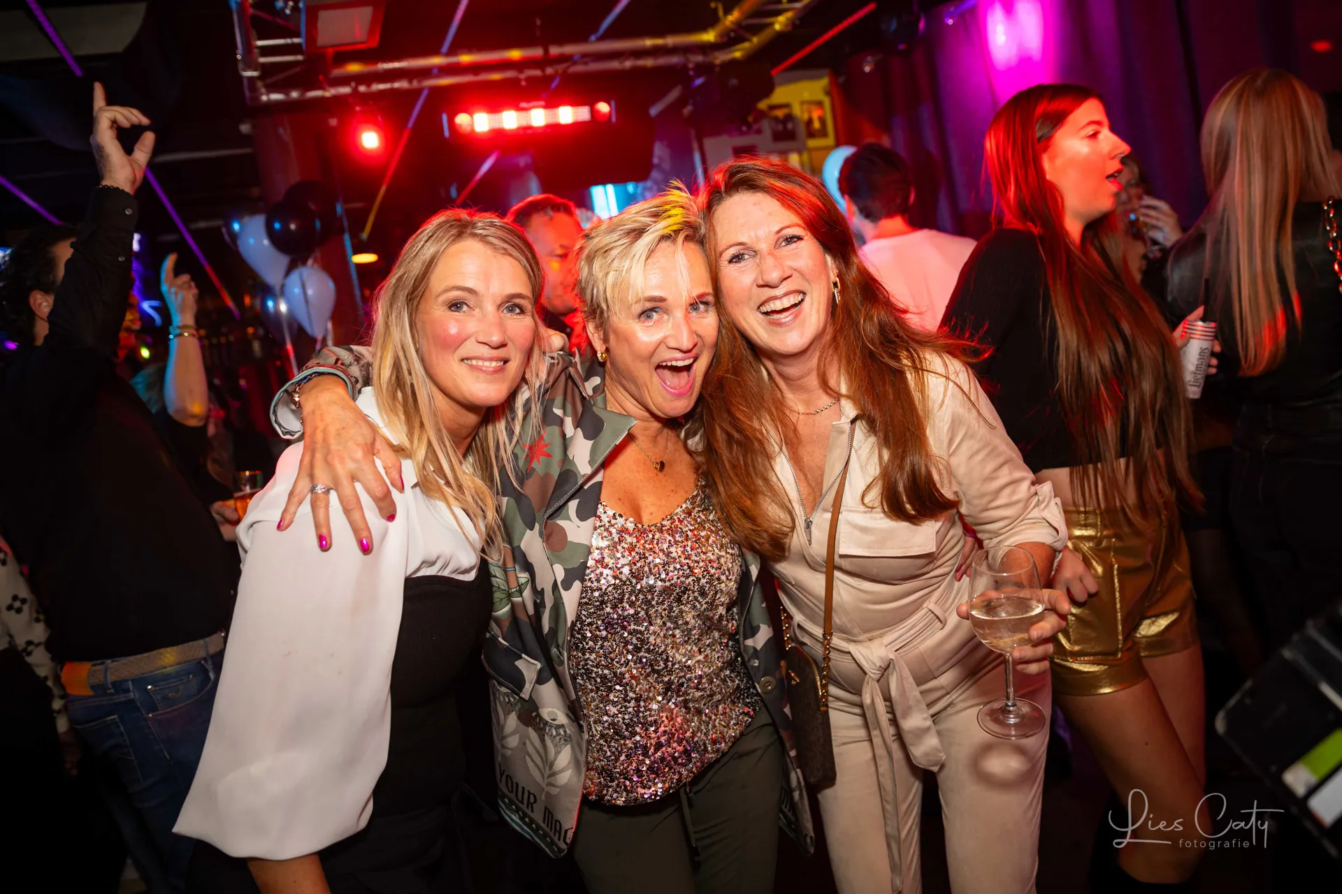 Laat jouw feestje vastleggen! foto