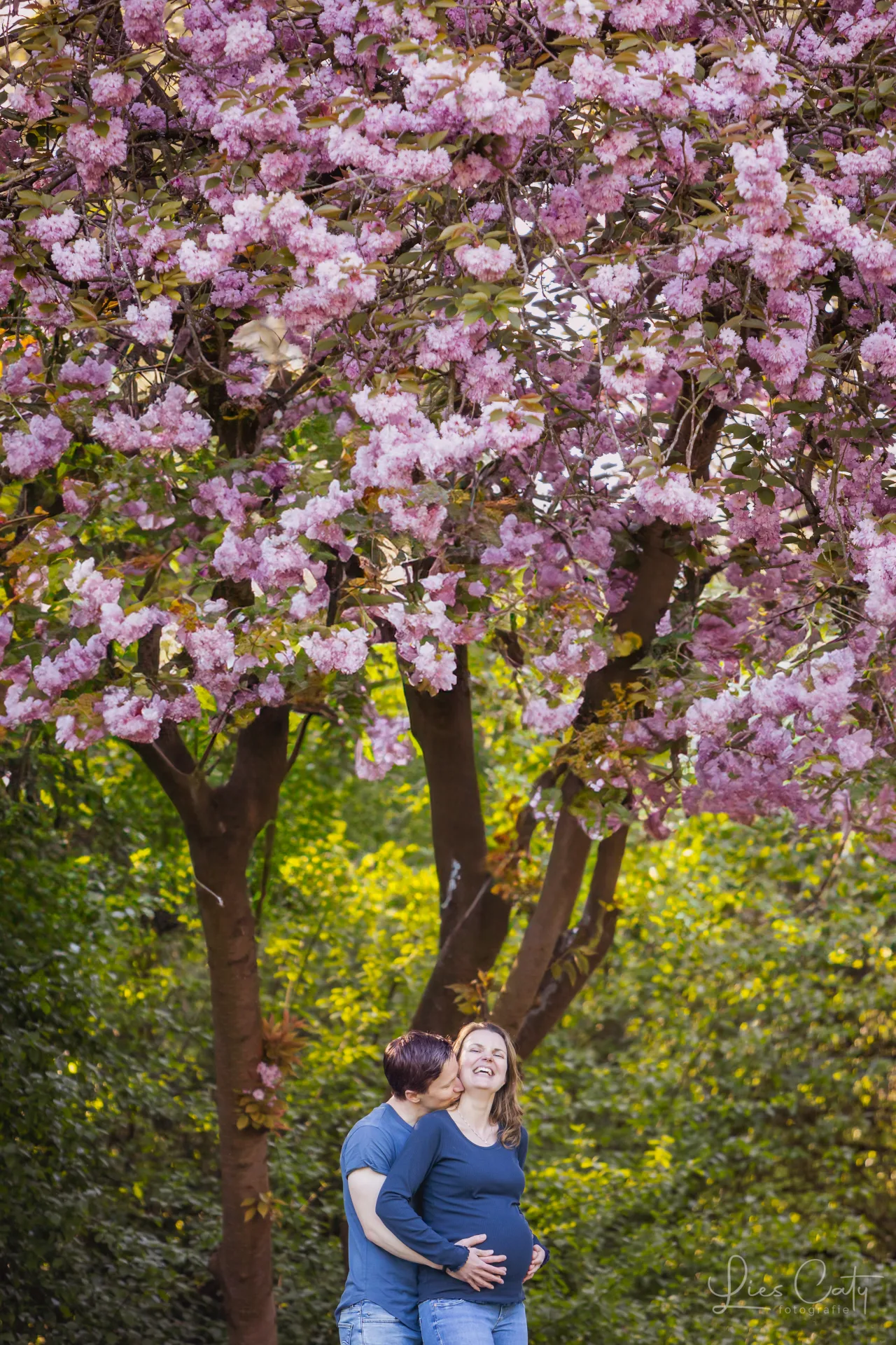 Zwangerschapshoot Kelly en Menno in Hargen en Alkmaar foto